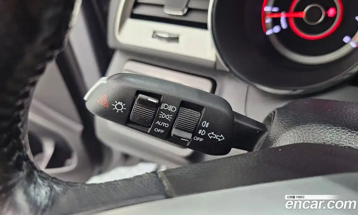 SsangYong TIBOLI 2015 1.6 автомат (гидро), фото 18