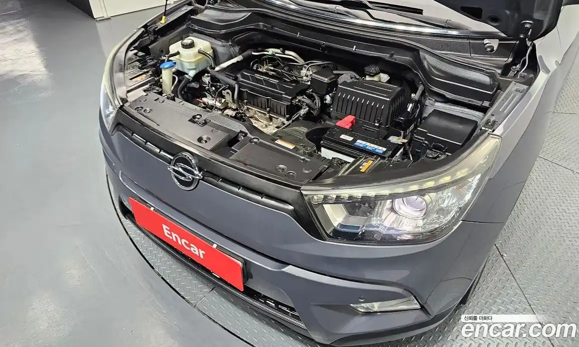 SsangYong TIBOLI 2015 1.6 автомат (гидро), фото 6