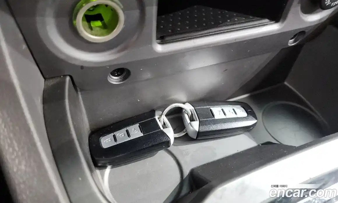 SsangYong Korando 2015 2.2 автомат (гидро), фото 18