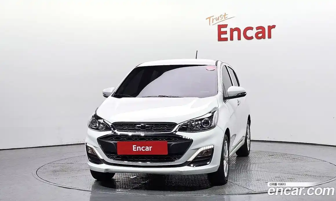 Chevrolet Spark 2022 1.0 автомат (гидро), фото 3