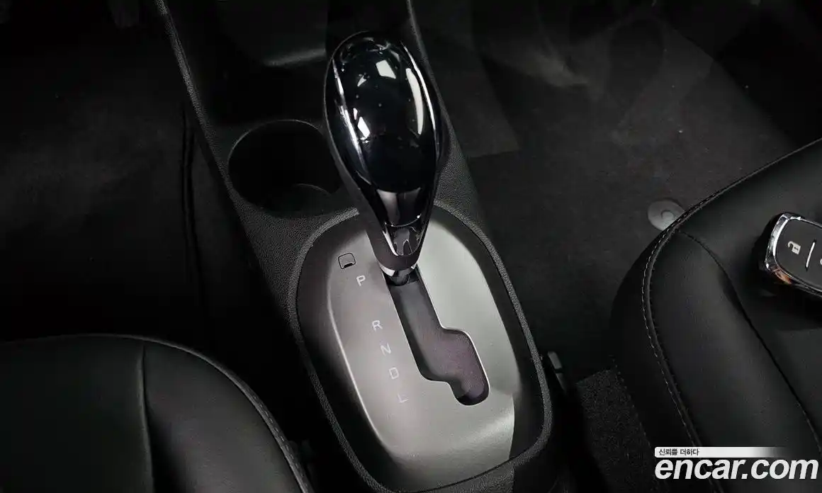 Chevrolet Spark 2022 1.0 автомат (гидро), фото 9