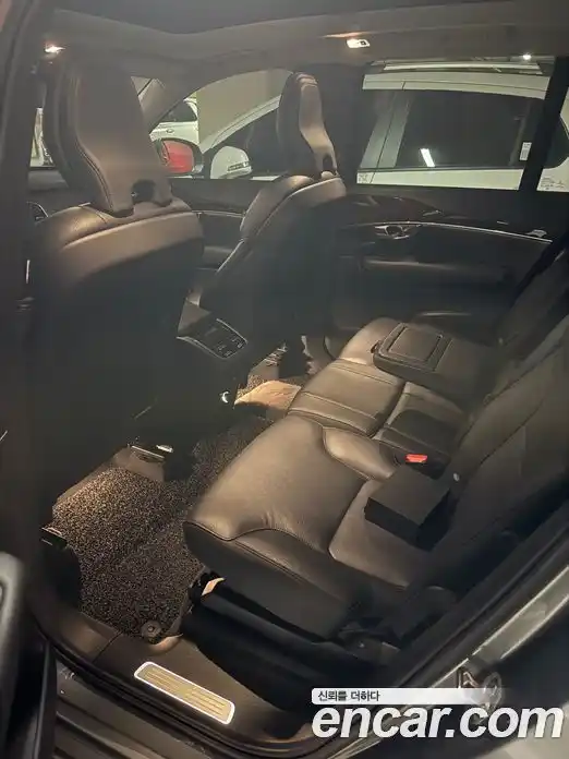Volvo XC90 2018 2.0 автомат (гидро), фото 11