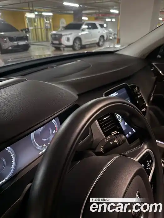 Volvo XC90 2018 2.0 автомат (гидро), фото 12