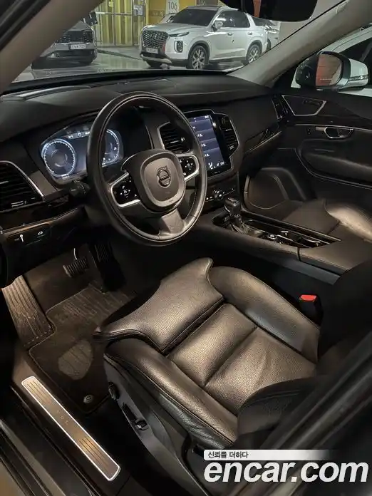 Volvo XC90 2018 2.0 автомат (гидро), фото 13