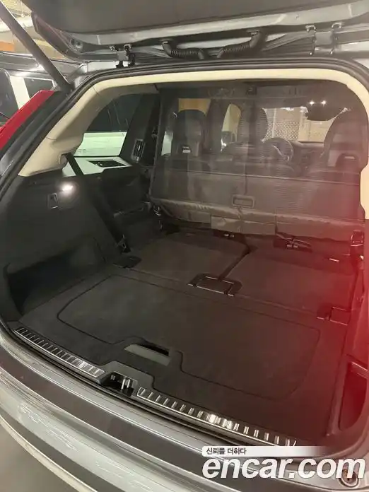 Volvo XC90 2018 2.0 автомат (гидро), фото 15