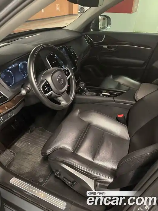 Volvo XC90 2018 2.0 автомат (гидро), фото 18