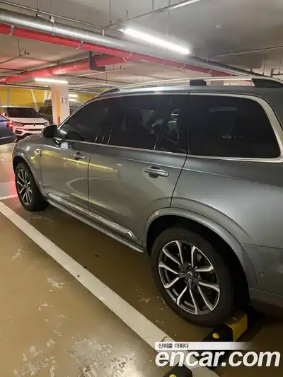 Volvo XC90 2018 2.0 автомат (гидро), миниатюра 2