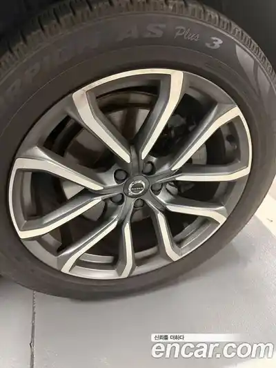 Volvo XC90 2018 2.0 автомат (гидро), миниатюра 6