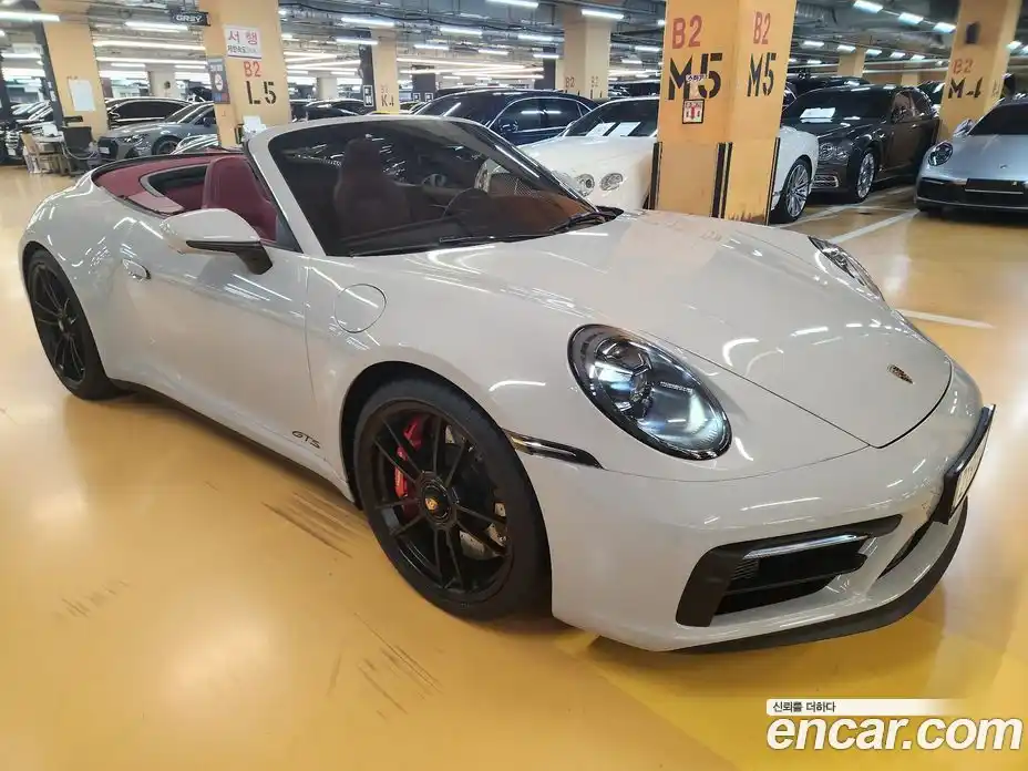 Porsche 911 2023 3.6 автомат (гидро), фото 3