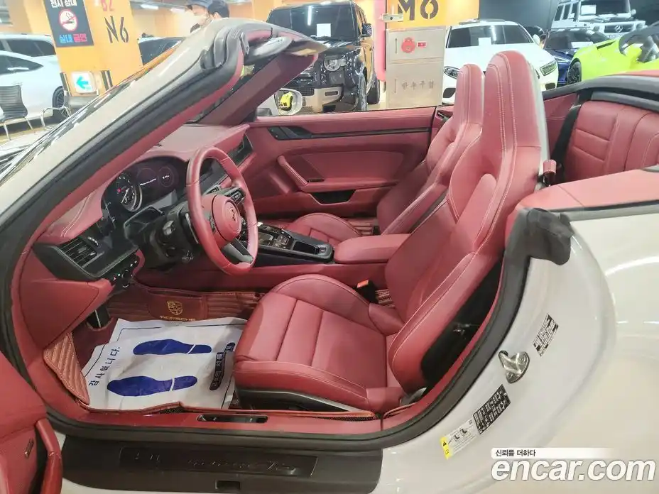 Porsche 911 2023 3.6 автомат (гидро), фото 7