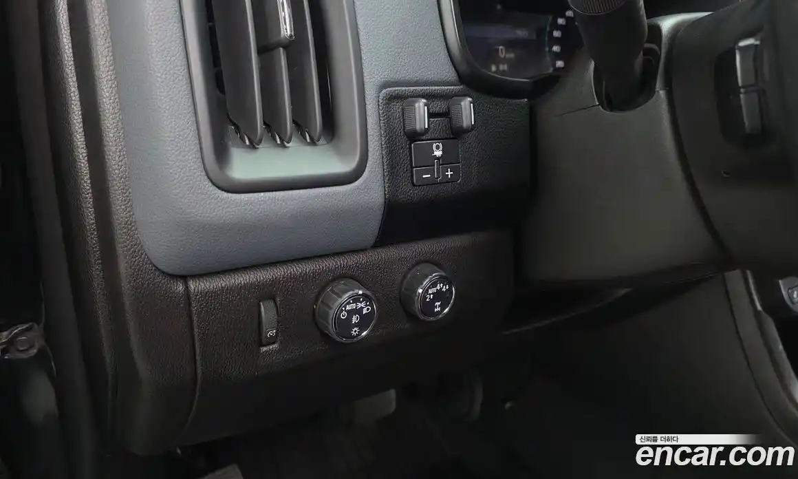 Chevrolet Colorado 2021 3.6 автомат (гидро), фото 26