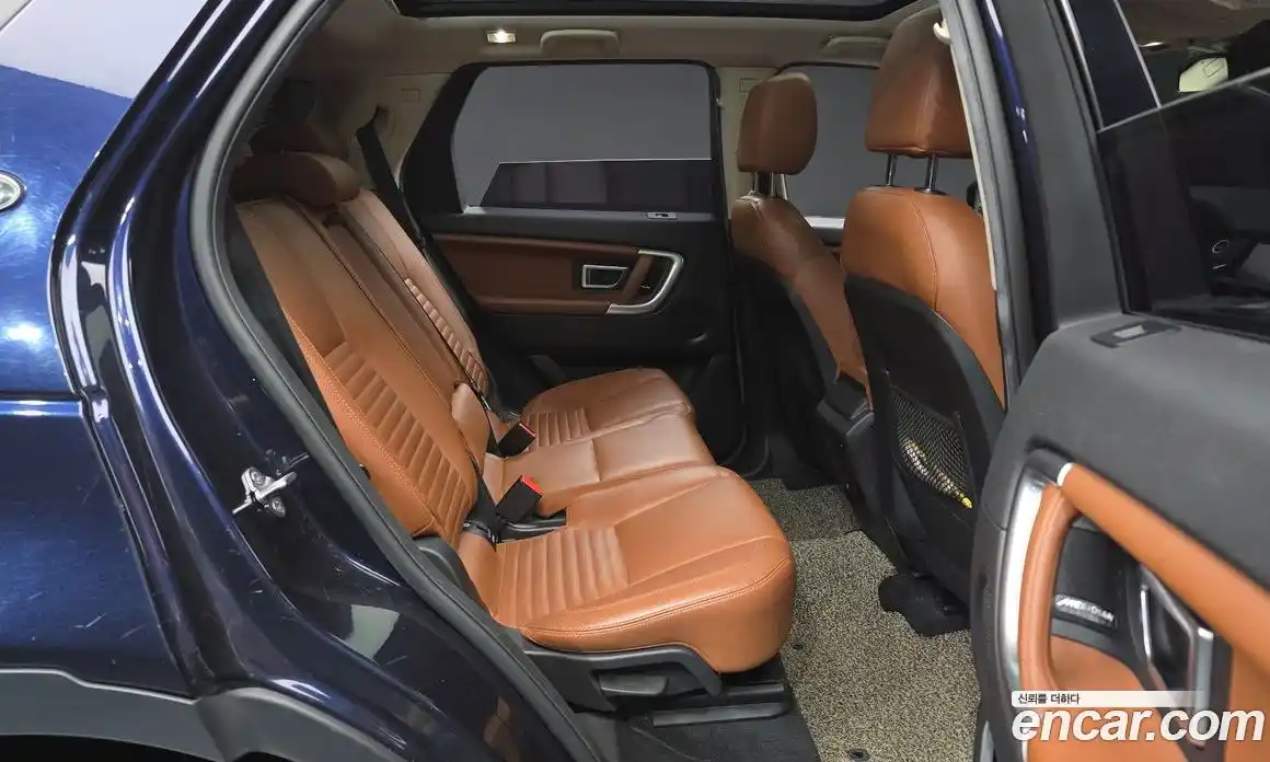 Land Rover Discovery Sport 2017 2.0 автомат (гидро), фото 11