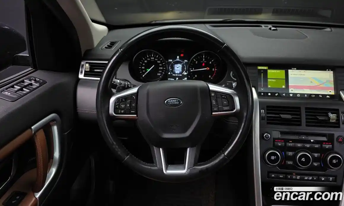 Land Rover Discovery Sport 2017 2.0 автомат (гидро), фото 13