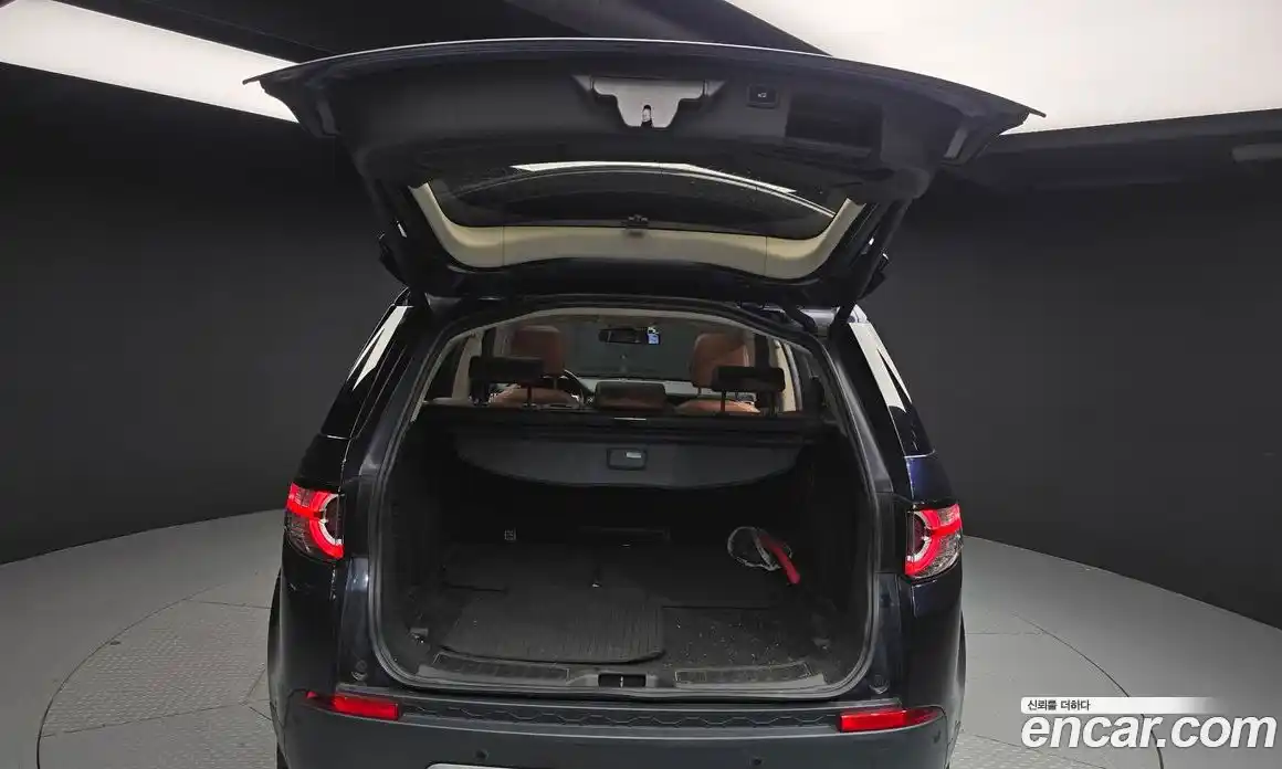 Land Rover Discovery Sport 2017 2.0 автомат (гидро), фото 20