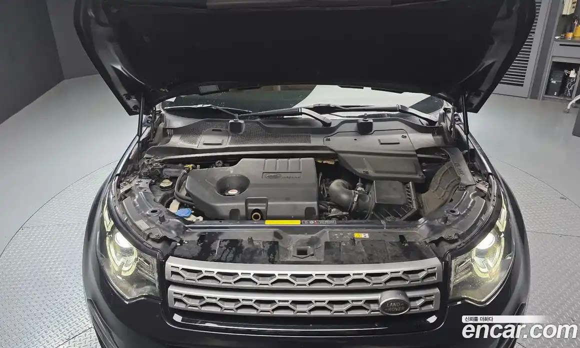 Land Rover Discovery Sport 2017 2.0 автомат (гидро), фото 6