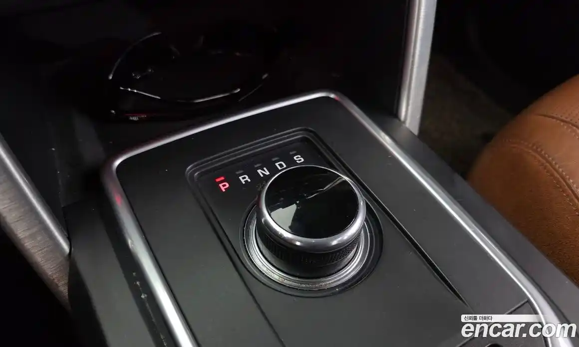 Land Rover Discovery Sport 2017 2.0 автомат (гидро), фото 9