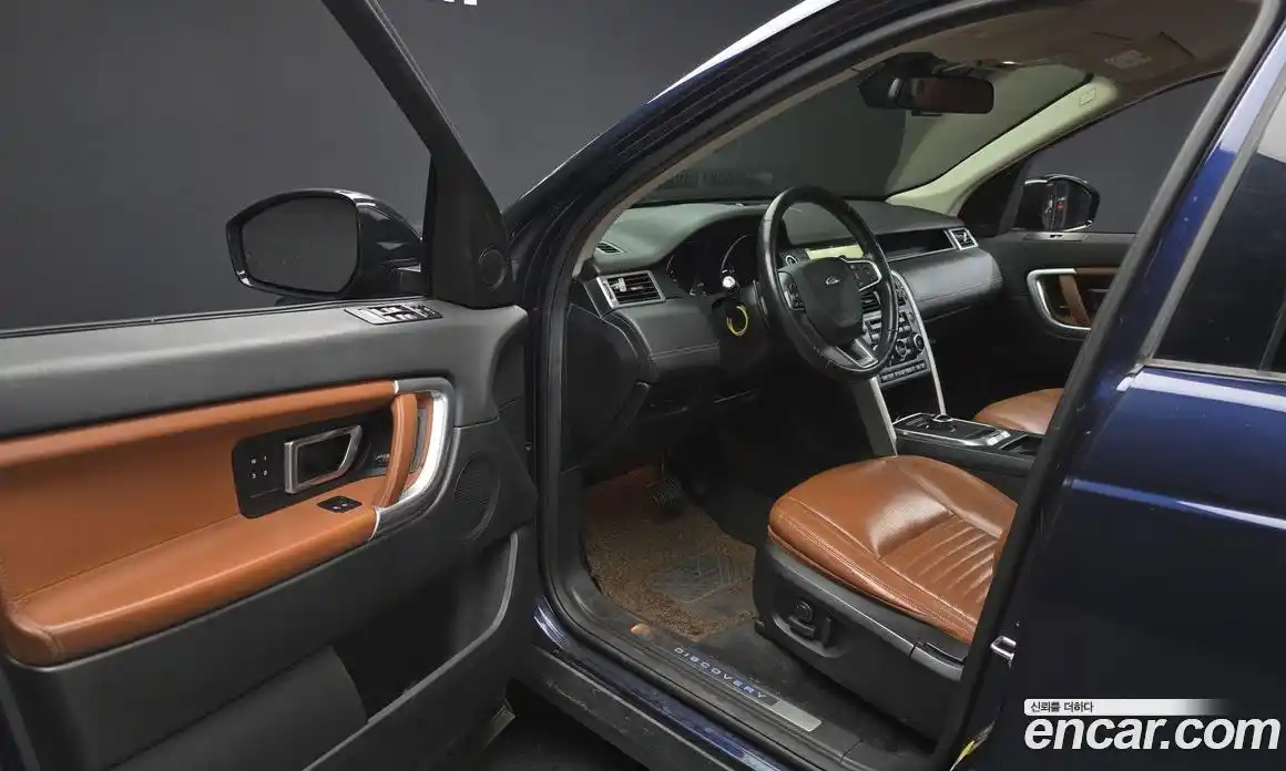 Land Rover Discovery Sport 2017 2.0 автомат (гидро), фото 10