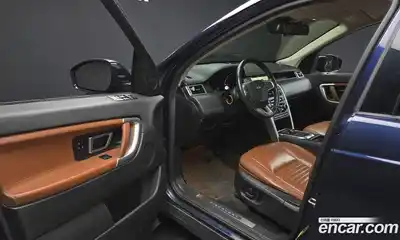 Land Rover Discovery Sport 2017 2.0 автомат (гидро), миниатюра 10