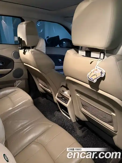 Land Rover Range Rover Evoque 2017 2.0 автомат (гидро), фото 10