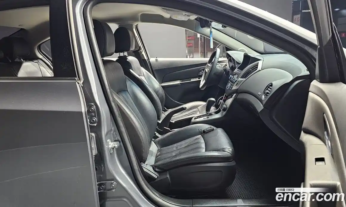 Chevrolet Cruze 2015 1.4 автомат (гидро), фото 11