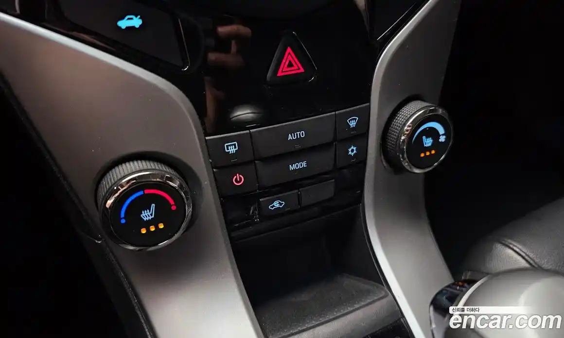 Chevrolet Cruze 2015 1.4 автомат (гидро), фото 19