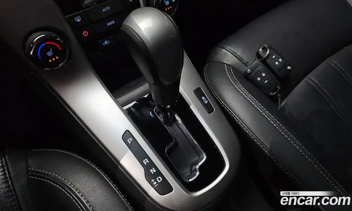 Chevrolet Cruze 2015 1.4 автомат (гидро), фото 9
