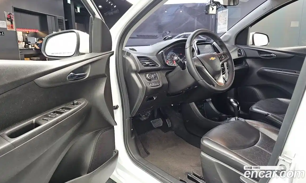 Chevrolet Spark 2016 1.0 автомат (гидро), фото 13