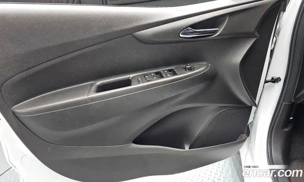 Chevrolet Spark 2016 1.0 автомат (гидро), фото 14