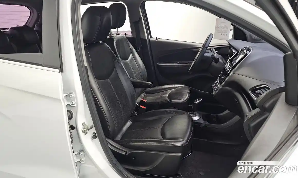 Chevrolet Spark 2016 1.0 автомат (гидро), фото 16