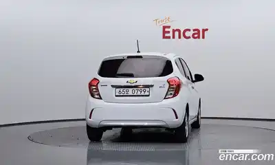 Chevrolet Spark 2016 1.0 автомат (гидро), миниатюра 4