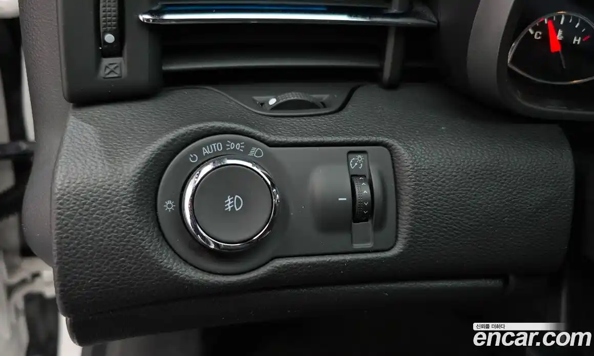 Chevrolet Malibu 2015 2.0 автомат (гидро), фото 18
