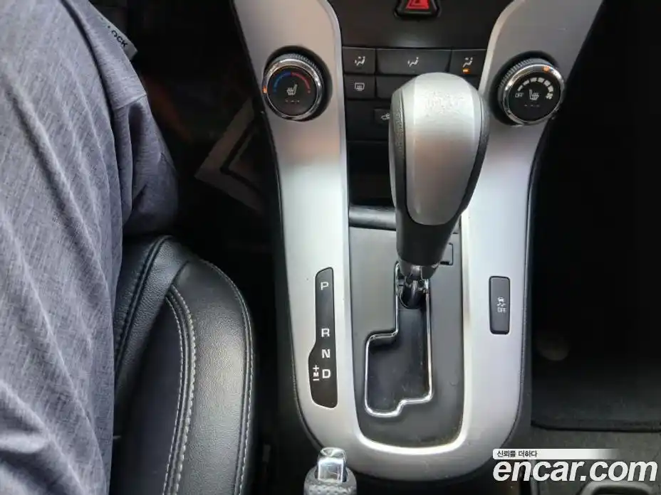 Chevrolet Cruze 2015 1.8 автомат (гидро), фото 9