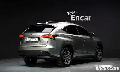 Lexus NX 2015 2.5 автомат (гидро), миниатюра 2 Lexus NX 2015 2.5 автомат (гидро), миниатюра 2