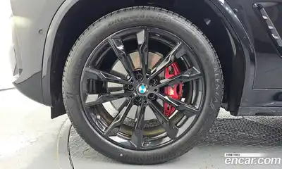 BMW X4 2025 2.0 автомат (гидро), миниатюра 5