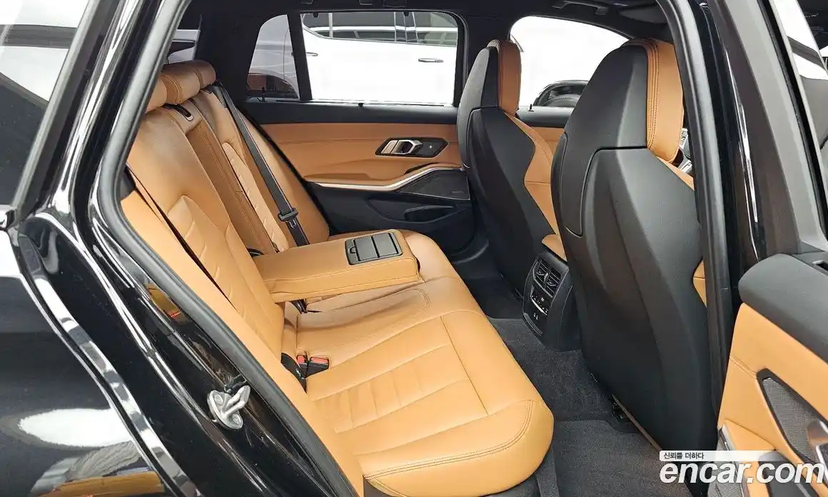 BMW 3 серия 2022 3.0 автомат (гидро), фото 12