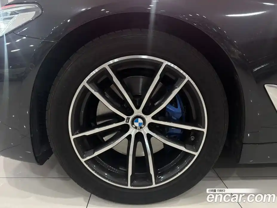BMW 5 серия 2023 2.0 автомат (гидро), фото 5