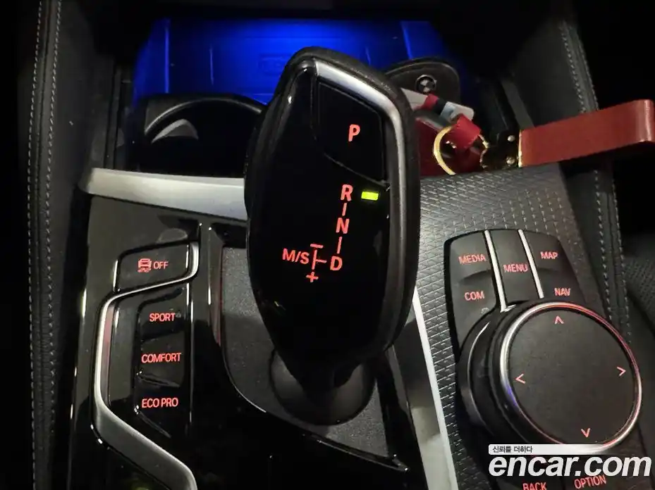 BMW 5 серия 2023 2.0 автомат (гидро), фото 9