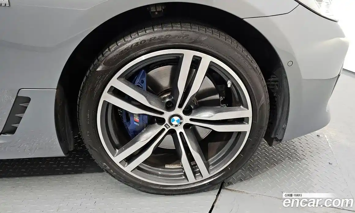 BMW 6 серия 2024 3.0 автомат (гидро), фото 5