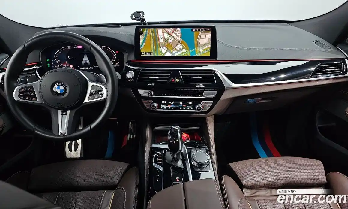 BMW 6 серия 2024 3.0 автомат (гидро), фото 7