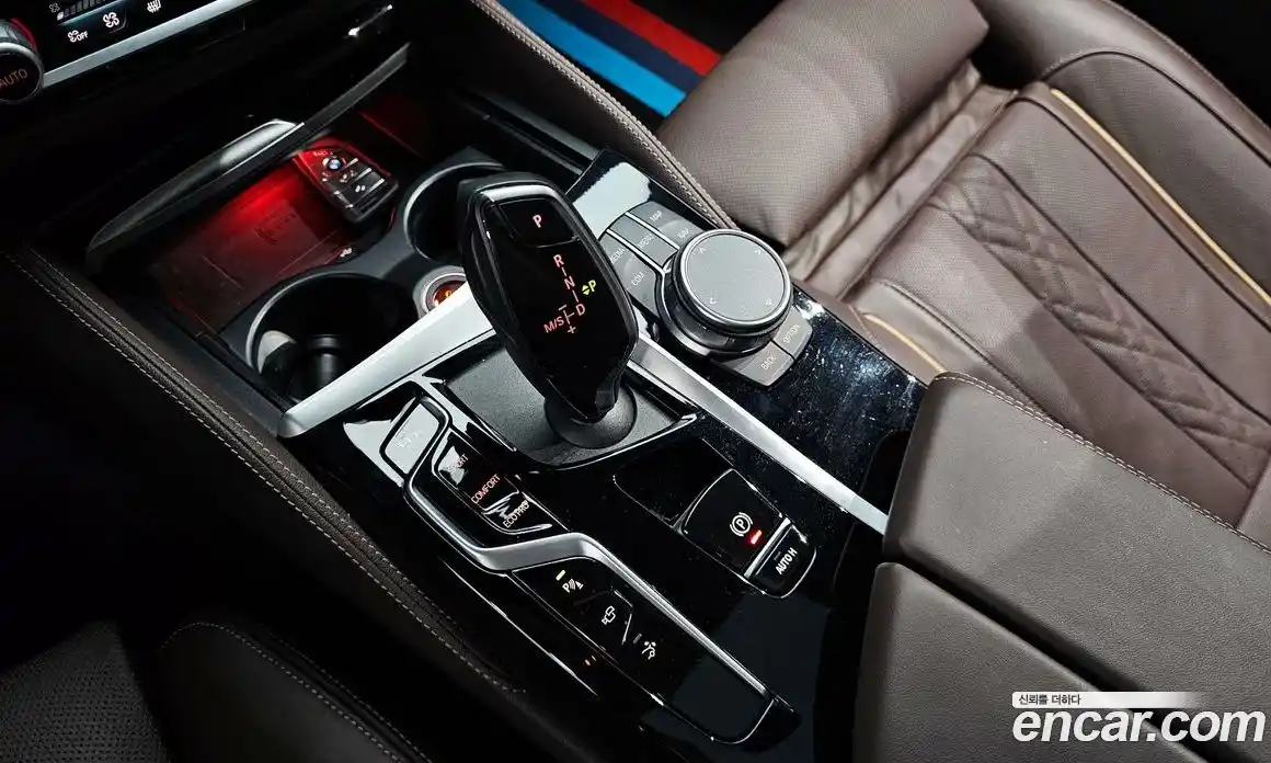 BMW 6 серия 2024 3.0 автомат (гидро), фото 9