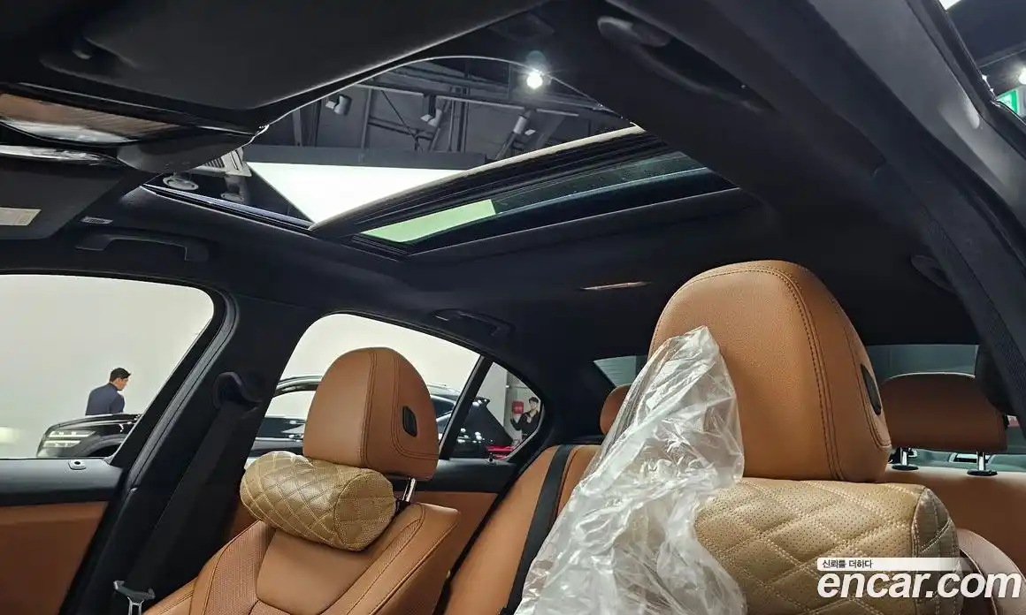 BMW 3 серия 2022 2.0 автомат (гидро), фото 17