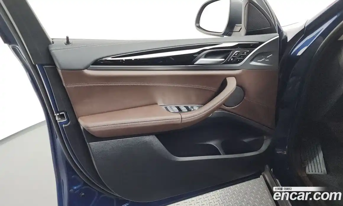 BMW X4 2022 2.0 автомат (гидро), фото 14