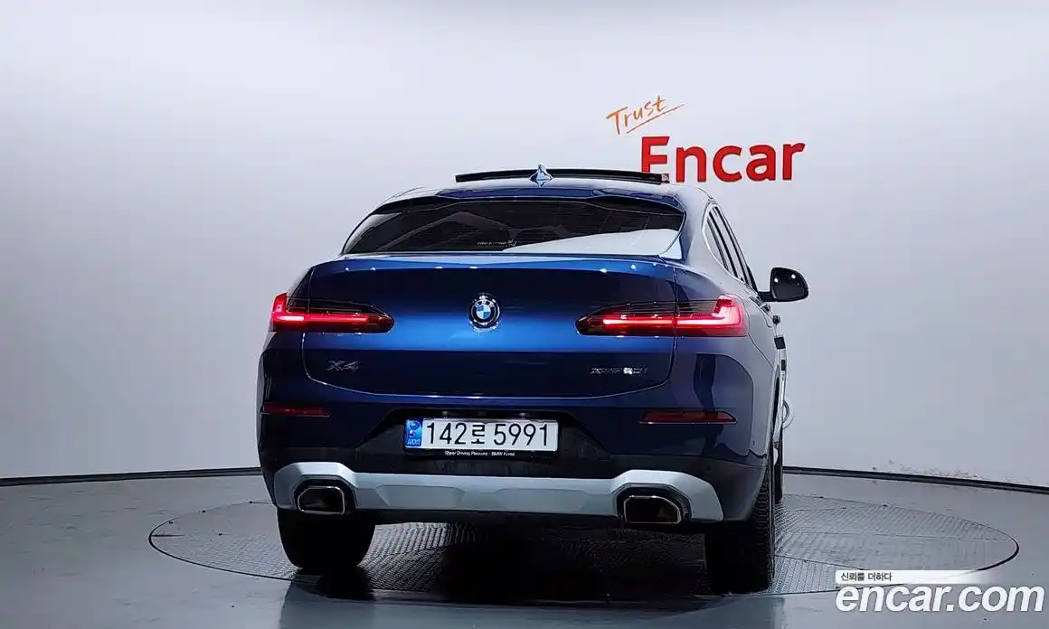 BMW X4 2022 2.0 автомат (гидро), фото 4