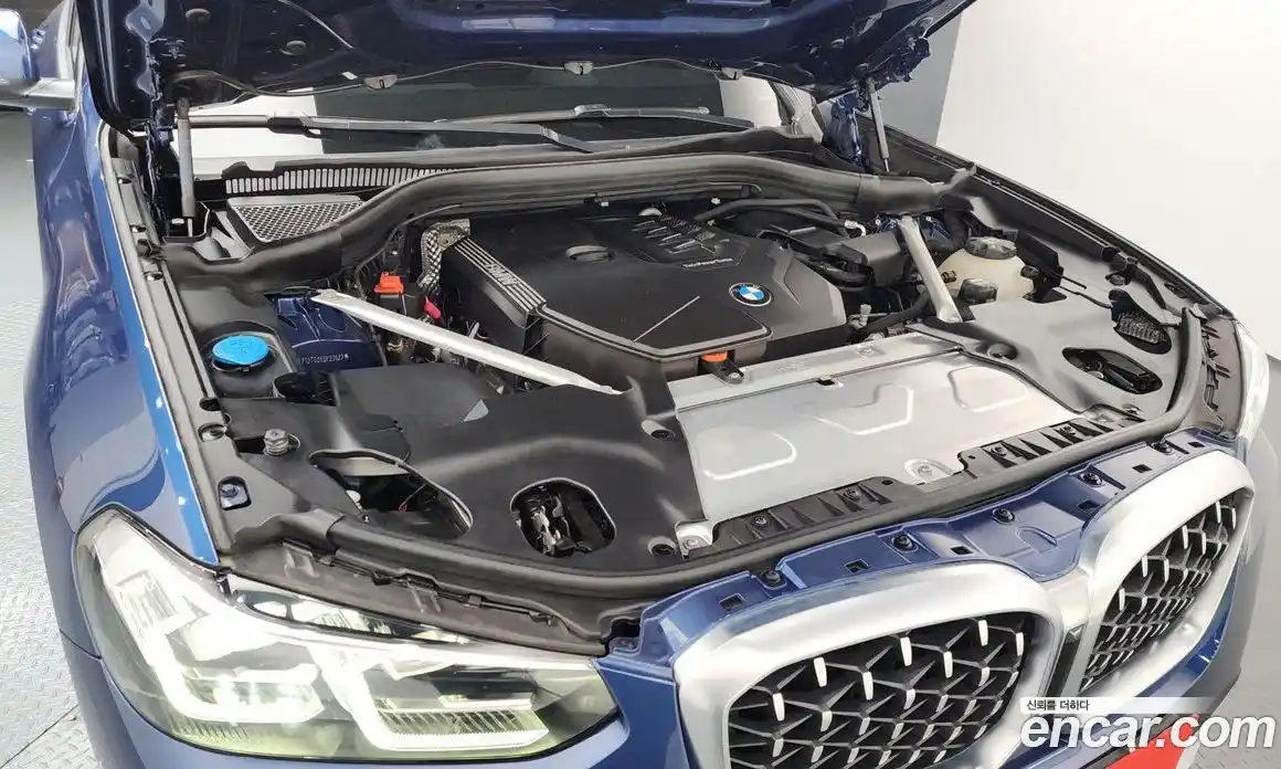 BMW X4 2022 2.0 автомат (гидро), фото 6