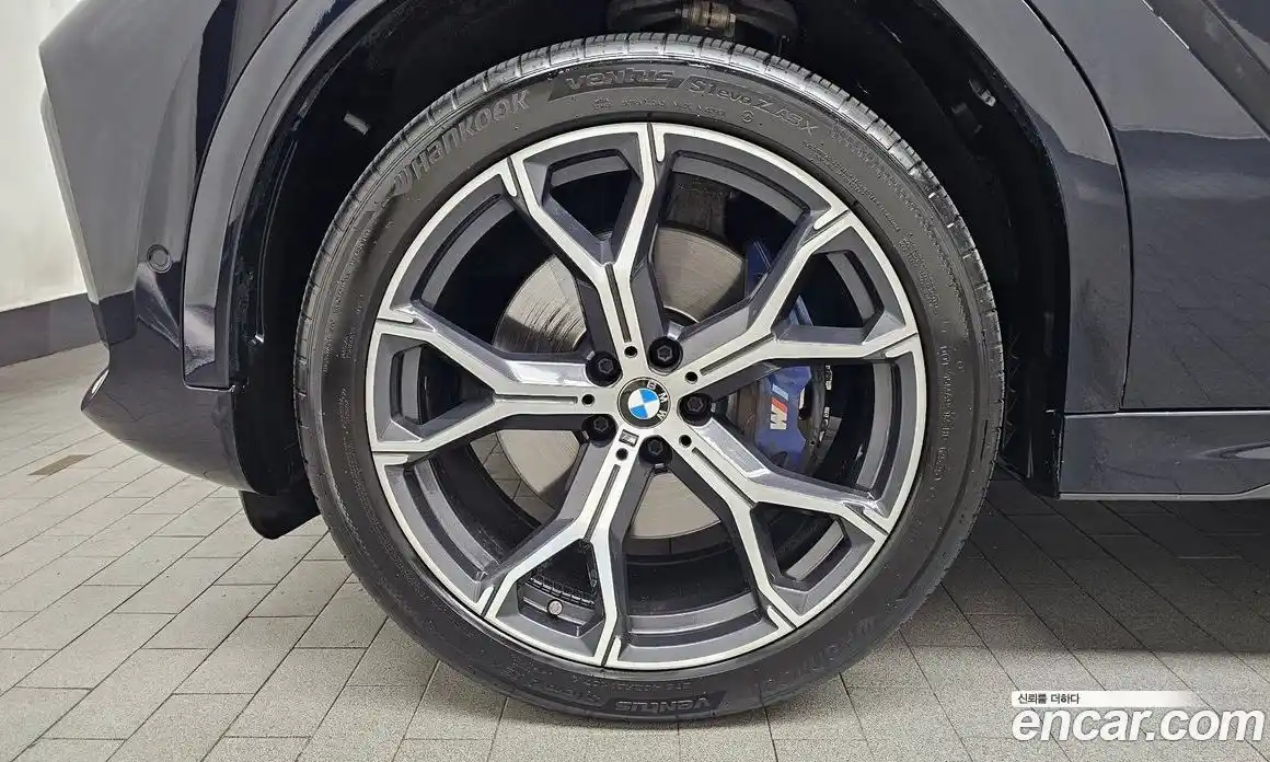 BMW X6 2021 3.0 автомат (гидро), фото 5