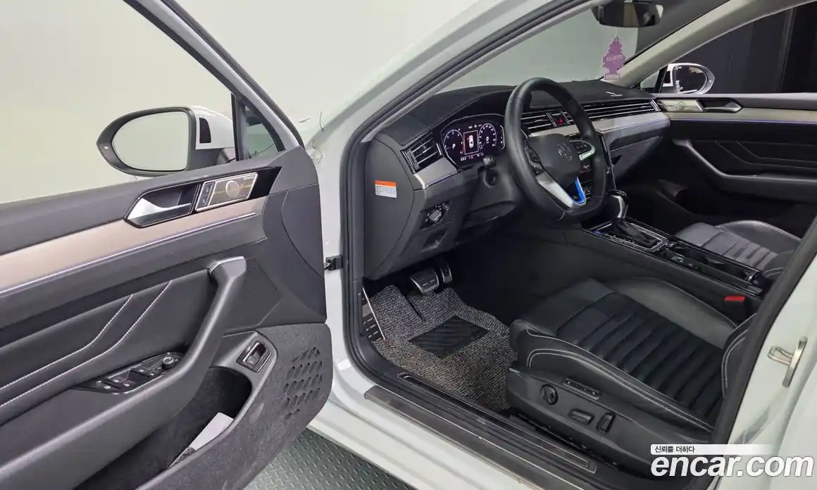 Volkswagen Passat 2021 2.0 автомат (гидро), фото 13