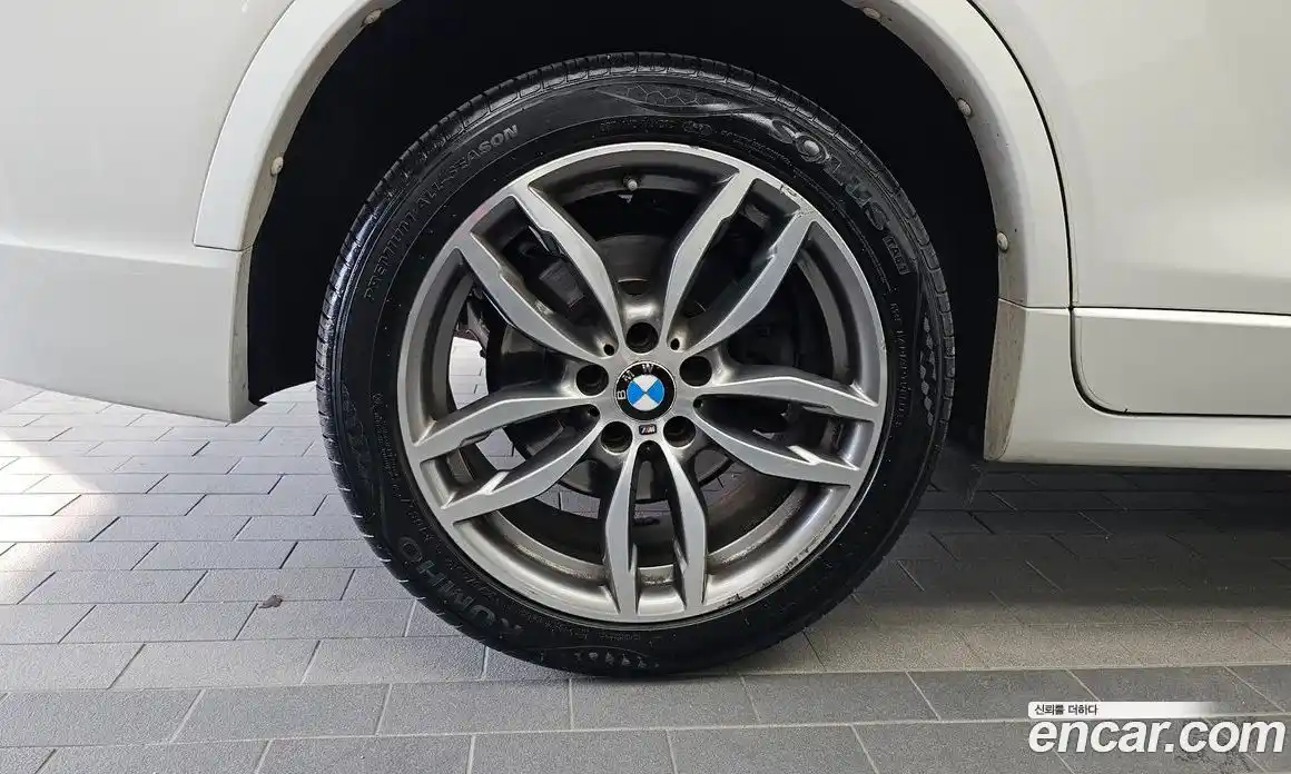 BMW X3 2016 2.0 автомат (гидро), фото 5