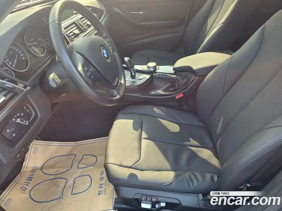 BMW 3 серия 2018 2.0 автомат (гидро), фото 15