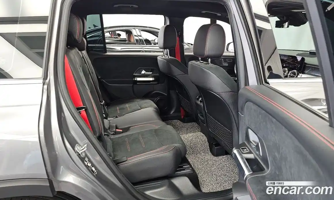 Mercedes-Benz GLB-Class 2025 2.0 гидро, фото 18 Mercedes-Benz GLB-Class 2025 2.0 гидро, фото 18