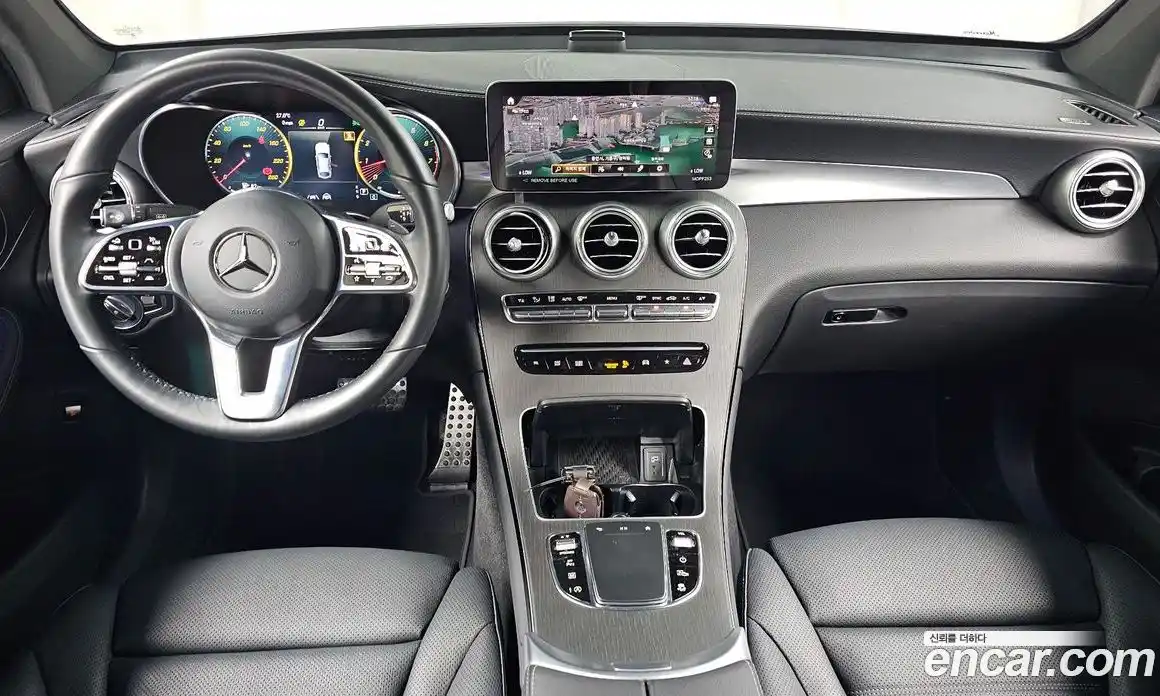 Mercedes-Benz GLC-Class 2023 2.0 гидро, фото 10 Mercedes-Benz GLC-Class 2023 2.0 гидро, фото 10